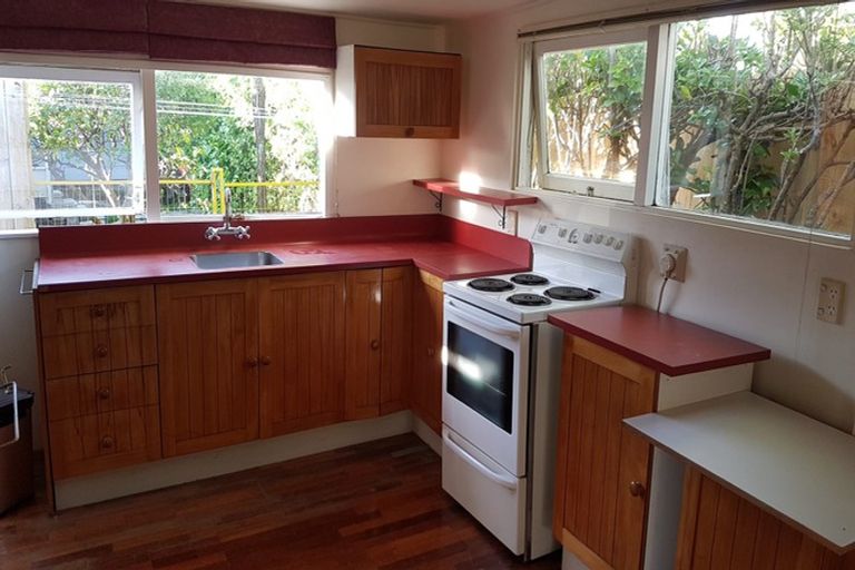 Photo of property in 10a Parakai Street, Paraparaumu, 5032