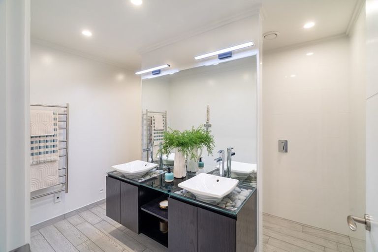 Photo of property in 1 Ashford Avenue, Prebbleton, 7604