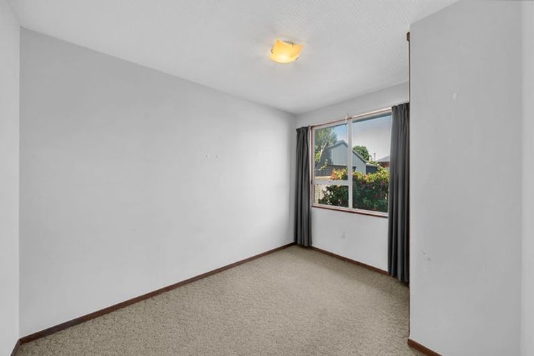 Photo of property in 1/35 Estuary Road, New Brighton, Christchurch, 8061