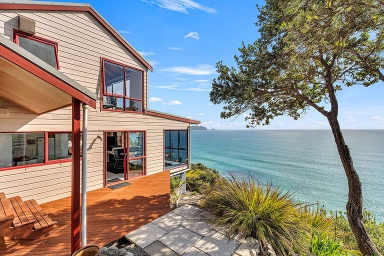 Photo of property in 55 Motuhoa Road, Tairua, 3508