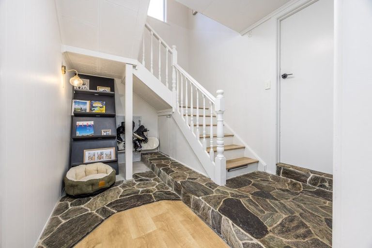 Photo of property in 7 Chamberlain Road, Massey, Auckland, 0614