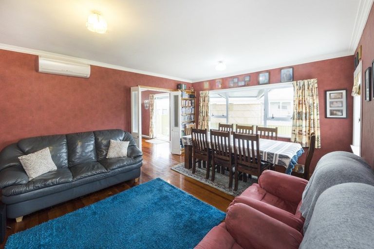 Photo of property in 19 Paisley Street, Awapuni, Palmerston North, 4412