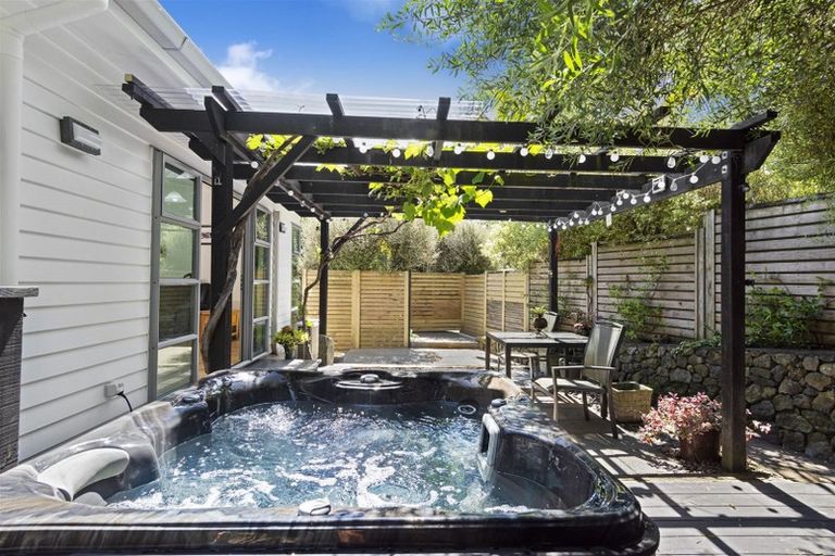 Photo of property in 111 Bell Street, Judea, Tauranga, 3110