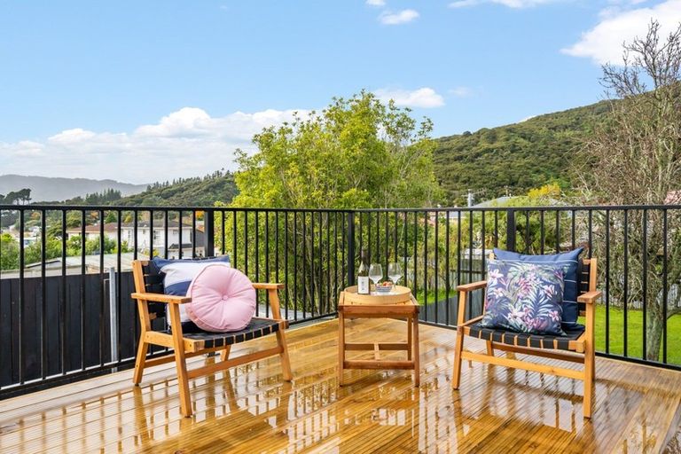 Photo of property in 49 Lees Grove, Wainuiomata, Lower Hutt, 5014