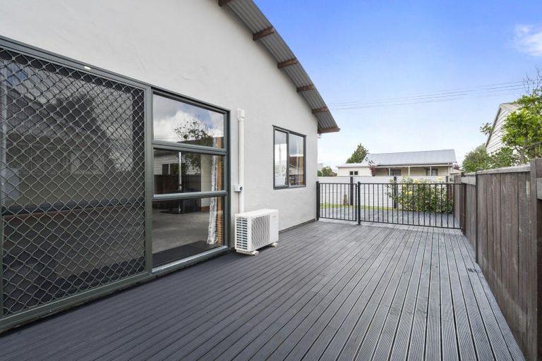 Photo of property in 2a Wellington Street, Feilding, 4702