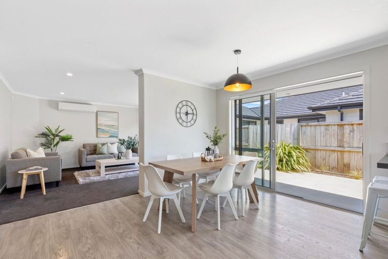 Photo of property in 20 Kotiate Street, Papamoa Beach, Papamoa, 3118