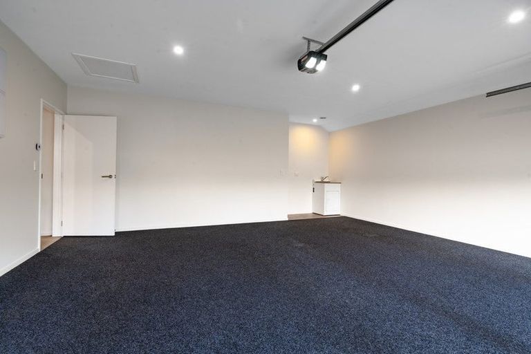 Photo of property in 12 Sholto Duncan Crescent, Halswell, Christchurch, 8025