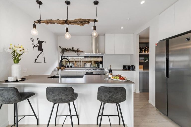 Photo of property in 11 Violet Way, Lower Shotover, Queenstown, 9304