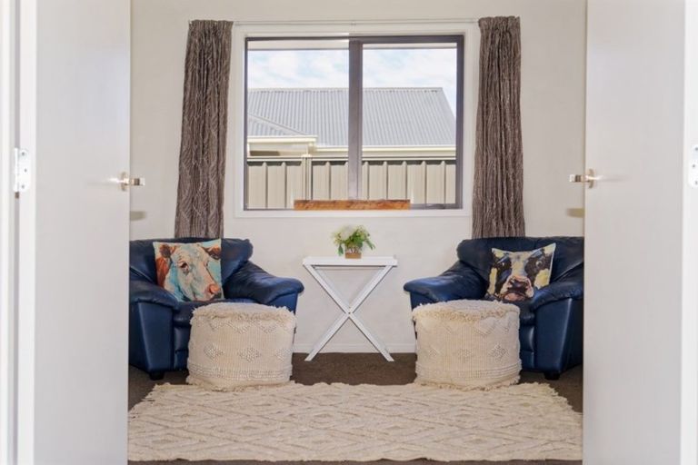 Photo of property in 18 Stowell Drive, Cromwell, 9310