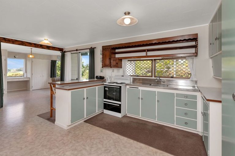 Photo of property in 2 Byles Road, Opuawhanga, Hikurangi, 0181