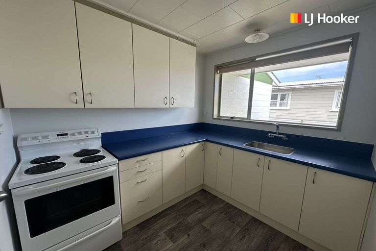 Photo of property in 17 Bradshaw Street, South Dunedin, Dunedin, 9012