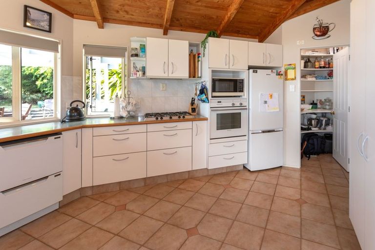 Photo of property in 80 Kowhai Drive, Te Kouma, Coromandel, 3581