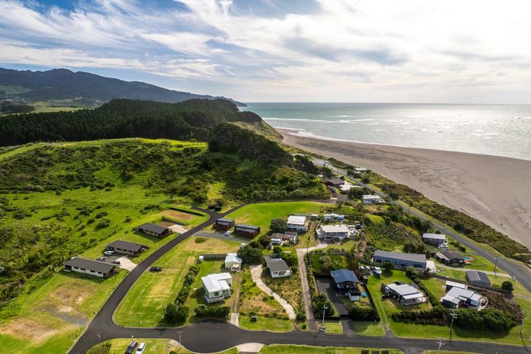 Photo of property in 14 Wainamu Road, Raglan, 3297