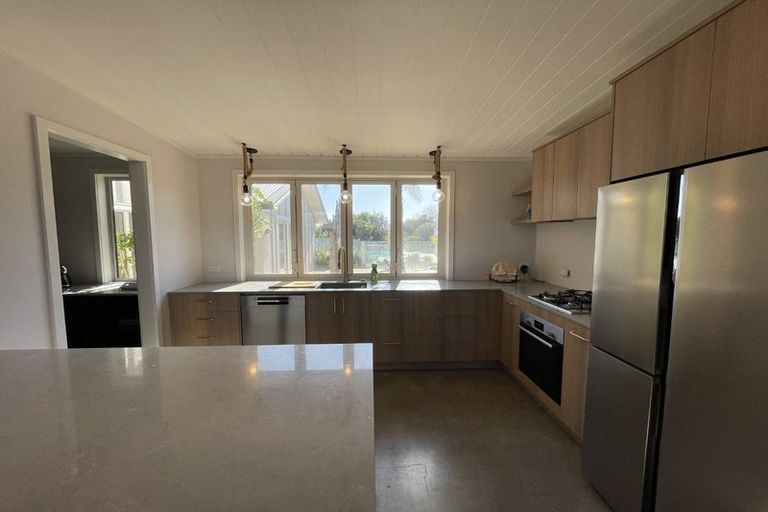 Photo of property in 39 Pohutukawa Drive, Eskdale, Napier, 4182