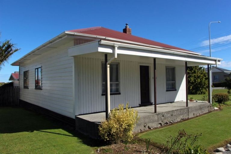 Photo of property in 140 Bright Street, Cobden, Greymouth, 7802