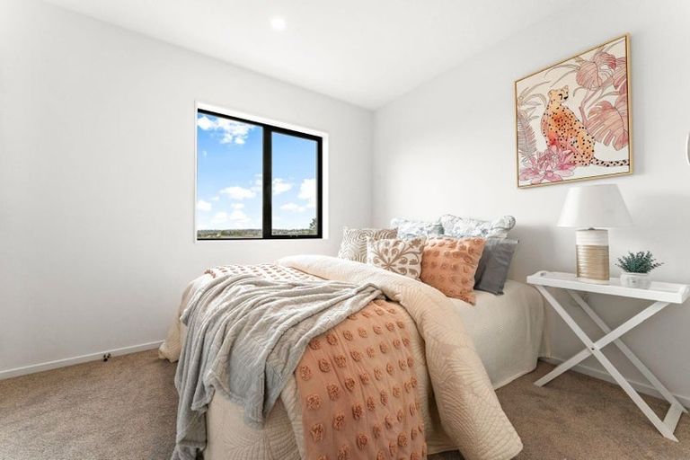 Photo of property in 11/3226 Great North Road, New Lynn, Auckland, 0600