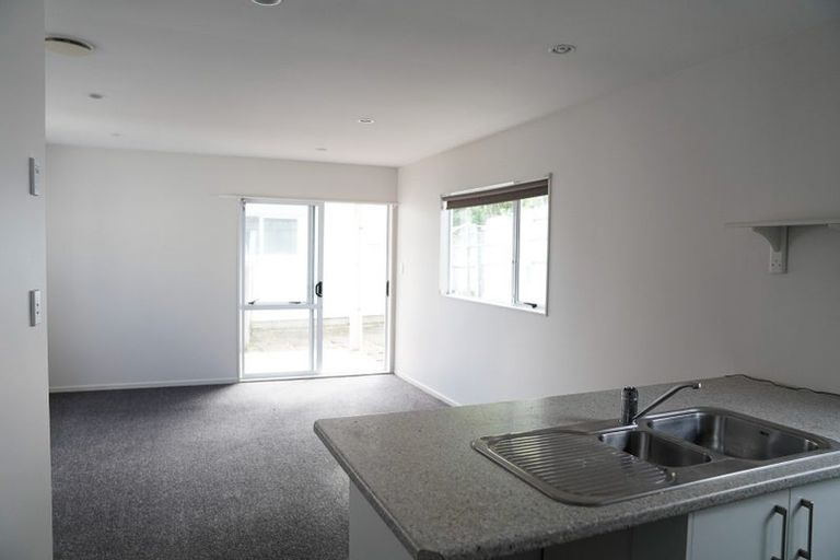 Photo of property in 13 Gala Place, Henderson, Auckland, 0612