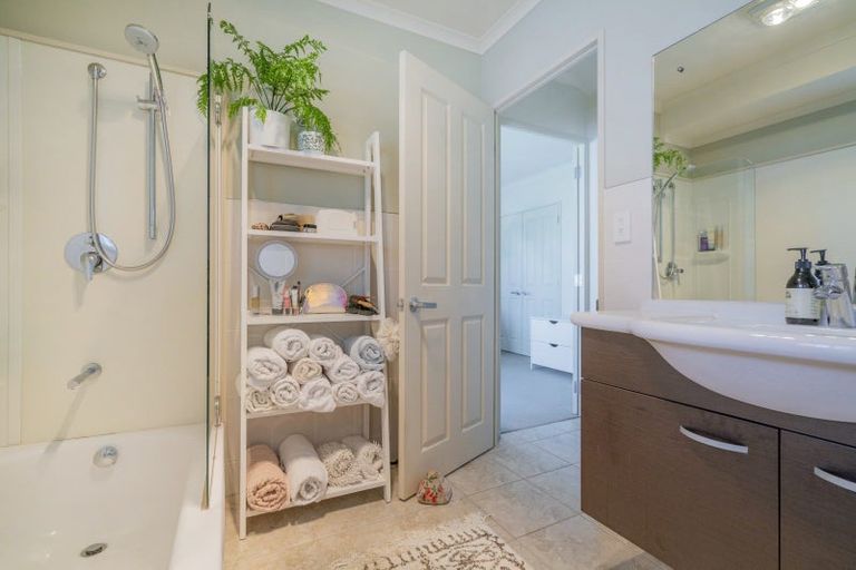 Photo of property in 5 Wells Place, Whitianga, 3510