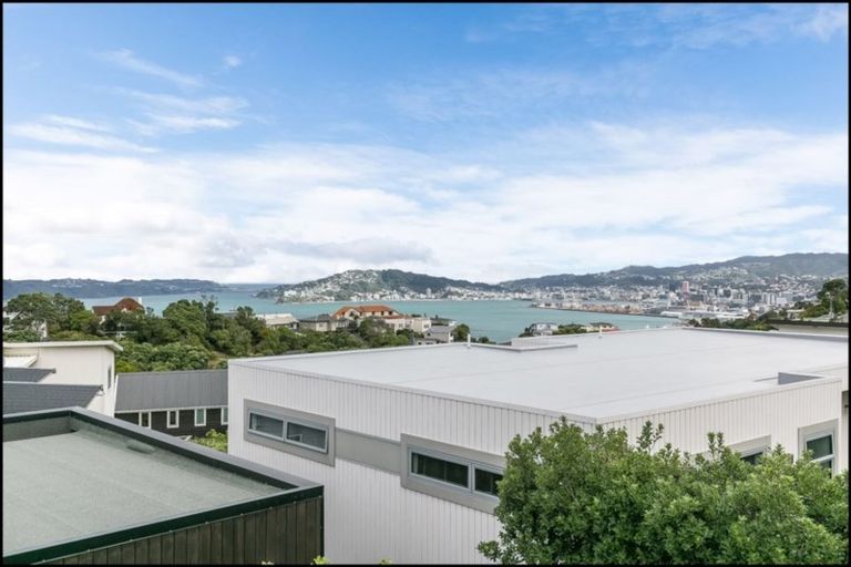 Photo of property in 42b Mandalay Terrace, Khandallah, Wellington, 6035