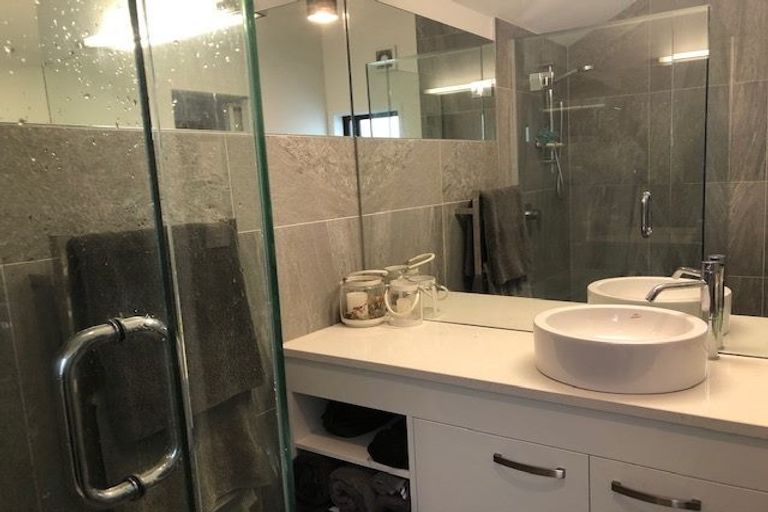 Photo of property in 2/10 Rose Road, Grey Lynn, Auckland, 1021