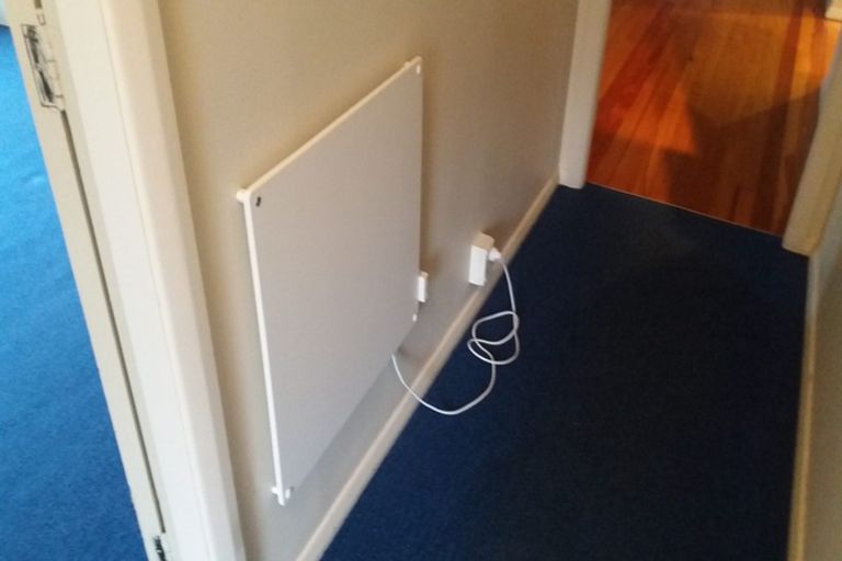 Photo of property in 256 Waddington Drive, Naenae, Lower Hutt, 5011