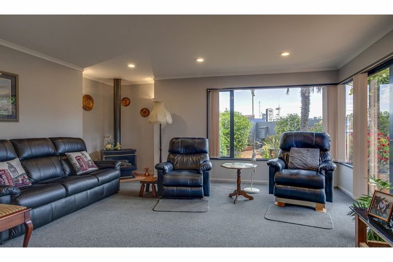 Photo of property in 117 Le Cren Street, Seaview, Timaru, 7910