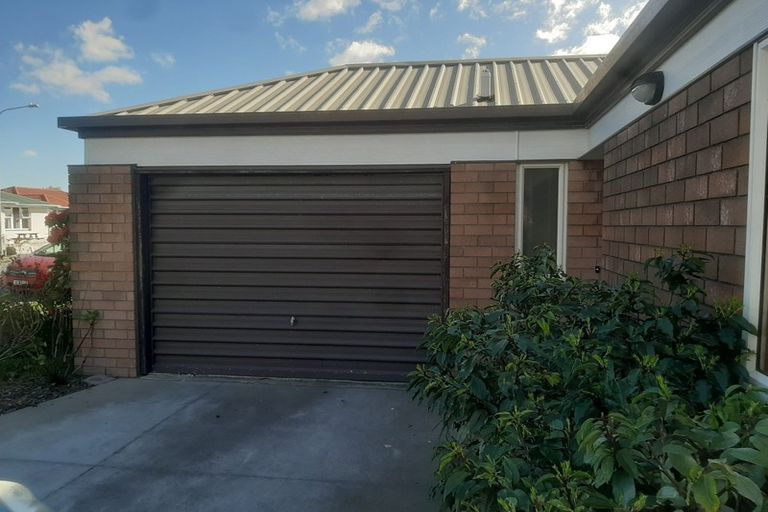 Photo of property in 23 Suva Street, Upper Riccarton, Christchurch, 8041