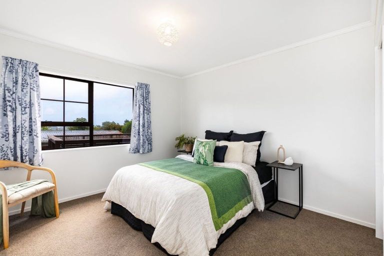 Photo of property in 76a Winara Avenue, Waikanae, 5036