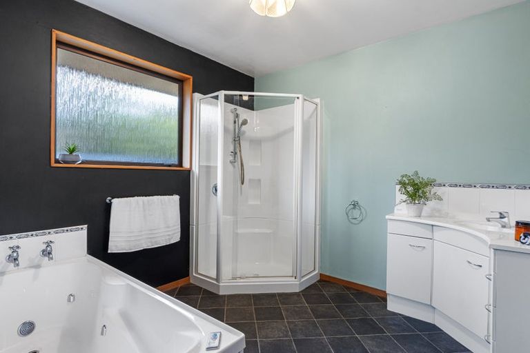 Photo of property in 2/2 Capri Lane, Hoon Hay, Christchurch, 8025