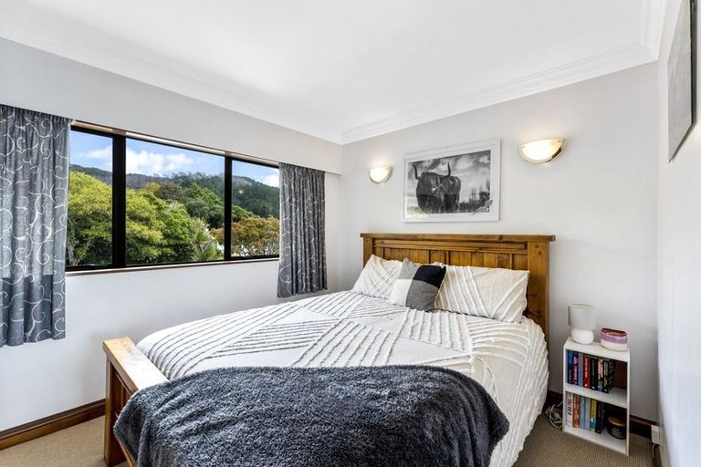 Photo of property in 21 Dalton Grove, Stokes Valley, Lower Hutt, 5019