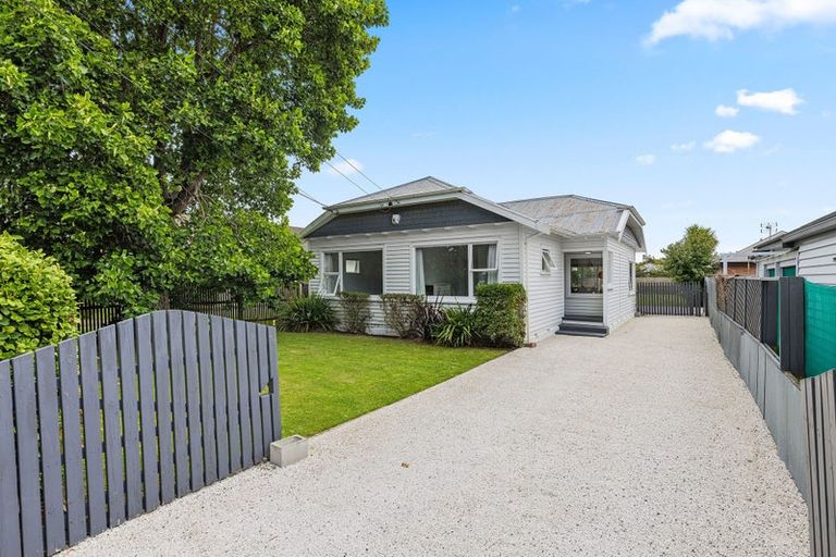 Photo of property in 49 Wychbury Street, Spreydon, Christchurch, 8024