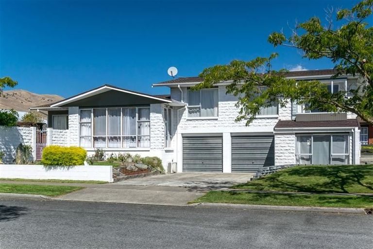 Photo of property in 2 Mountain View Road, Witherlea, Blenheim, 7201