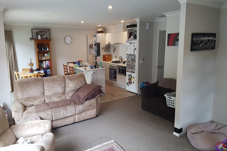 Photo of property in 30 Poppy Watts Grove, Stokes Valley, Lower Hutt, 5019