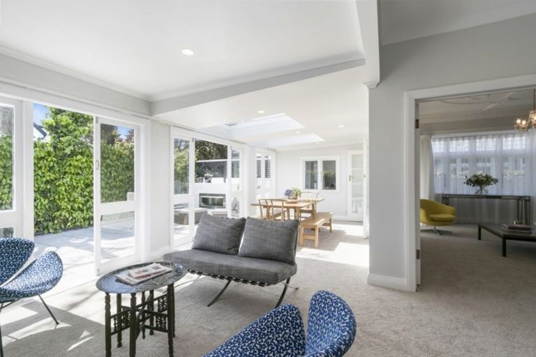 Photo of property in 39 Penrose Street, Woburn, Lower Hutt, 5010