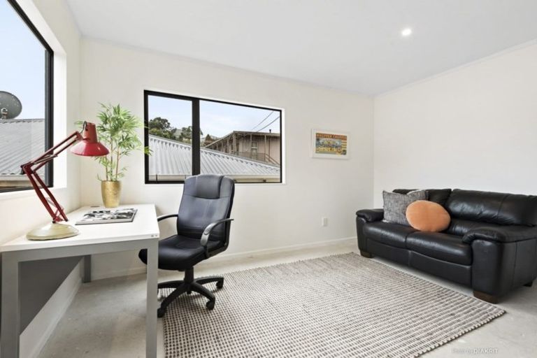 Photo of property in 14 Cleveland Street, Brooklyn, Wellington, 6021