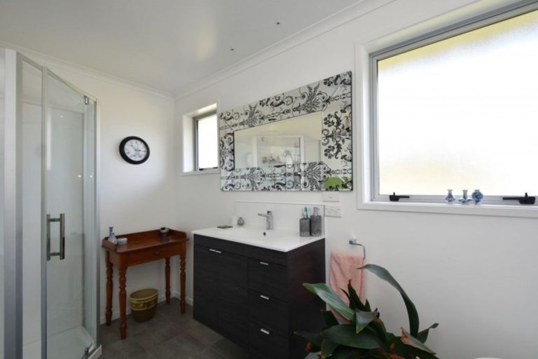 Photo of property in 143 Price Road, Branxholme, Invercargill, 9874