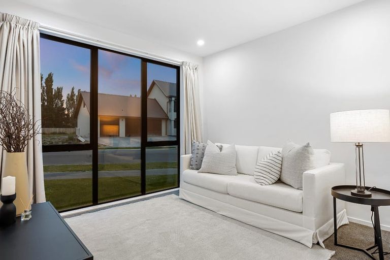 Photo of property in 31 Georgina Street, Marshland, Christchurch, 8083