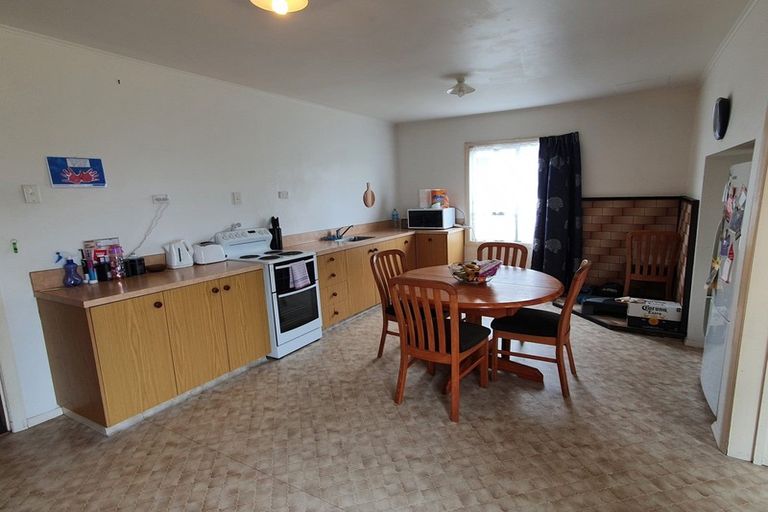 Photo of property in 94 Bright Street, Cobden, Greymouth, 7802