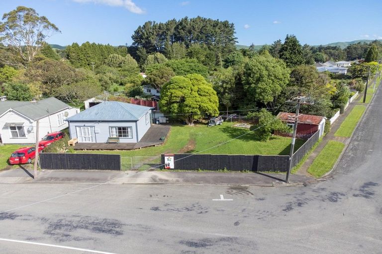 Photo of property in 21 Bridge Street, Eketahuna, 4900