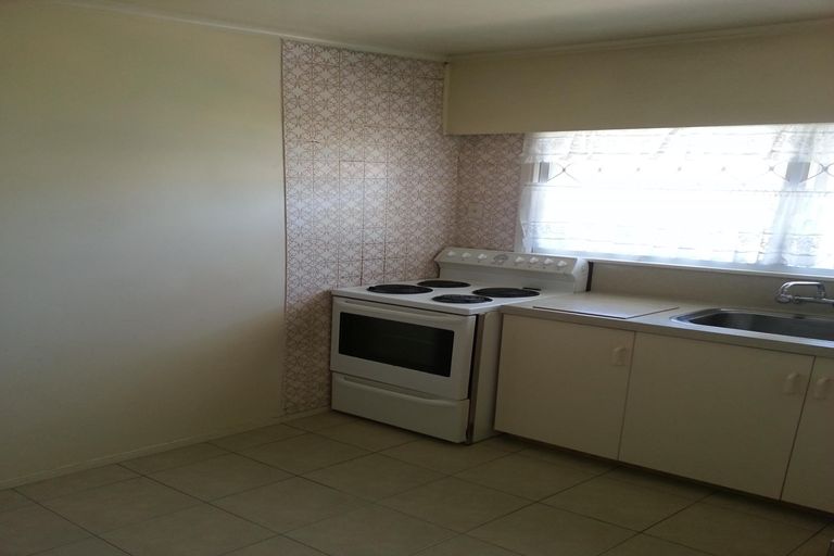 Photo of property in 3/35 Wallace Road, Papatoetoe, Auckland, 2025