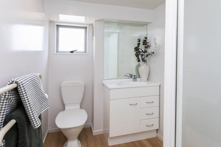 Photo of property in 132 Purchas Street, Edgeware, Christchurch, 8013