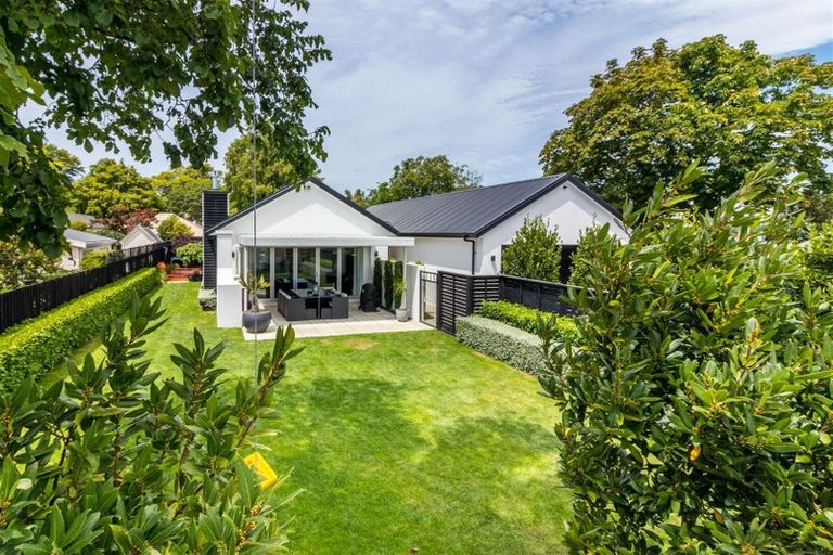 Photo of property in 212 Matsons Avenue, Papanui, Christchurch, 8053