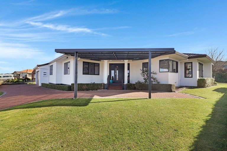 Photo of property in 15 Loveridge Place, Morrinsville, 3300