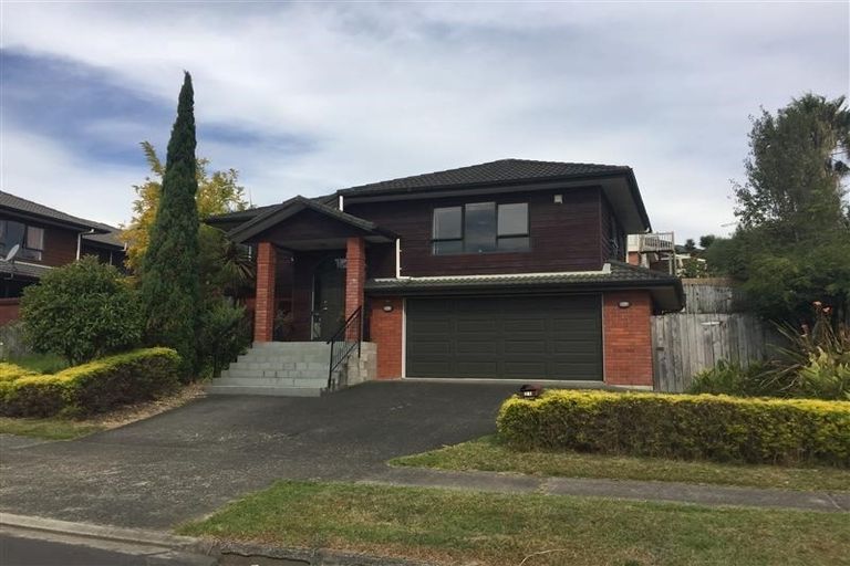 Photo of property in 21 Chadlington Avenue, Henderson, Auckland, 0612