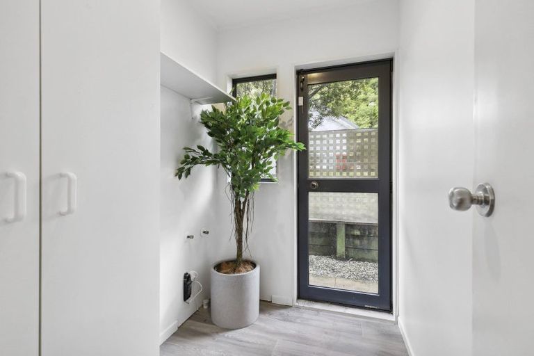 Photo of property in 68a Peterhouse Street, Tawa, Wellington, 5028