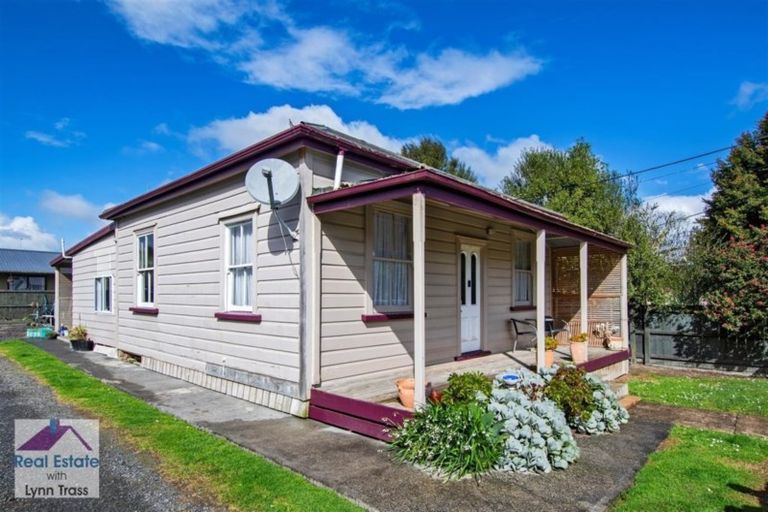 Photo of property in 46 Valley Road, Hikurangi, 0114