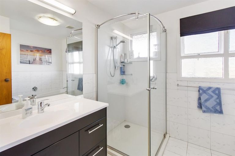 Photo of property in 24 Rugby Street, Waimate, 7924