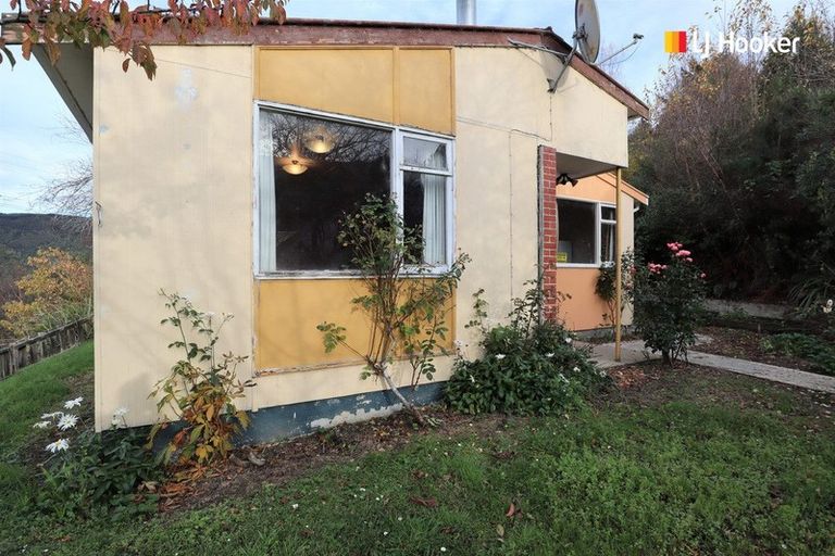 Photo of property in 38b Village Loop Road, Waipori Falls, Outram, 9073