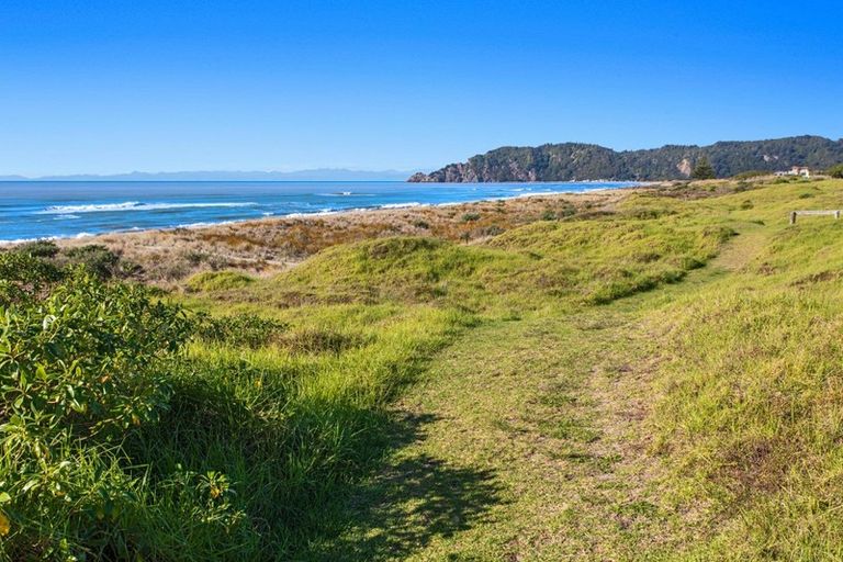 Photo of property in 16 Pacific Parade, Coastlands, Whakatane, 3120