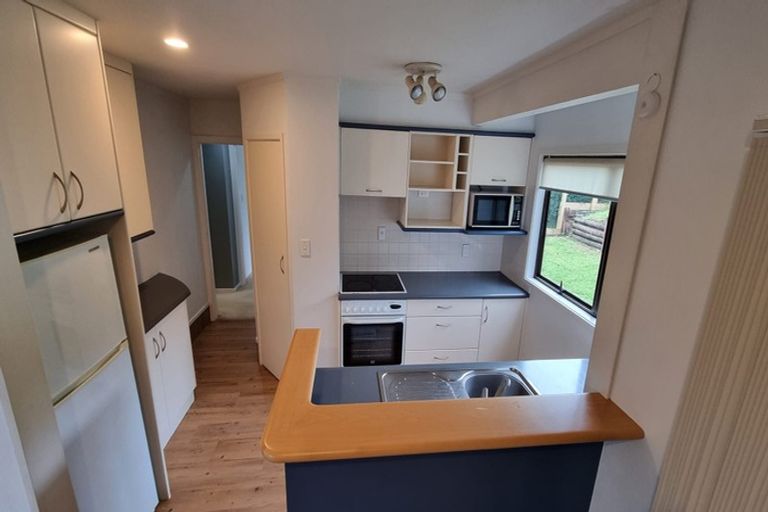 Photo of property in 2/3 Oaktree Avenue, Browns Bay, Auckland, 0630